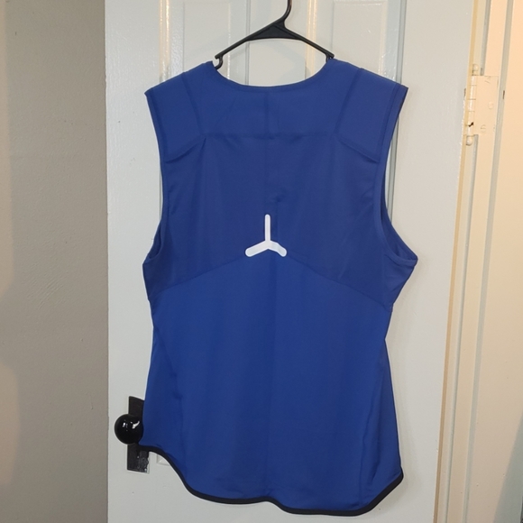 Nike Compression Shirt - Picture 2 of 2